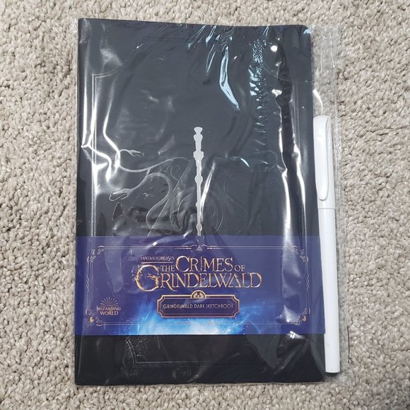 NWT, Fantastic Beasts Grindelwald Dark Sketchbook - Picture 2 of 6